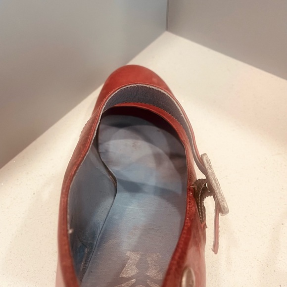 MAG Mary Jane Rubber Wedge Heel Sandal - Picture 8 of 13